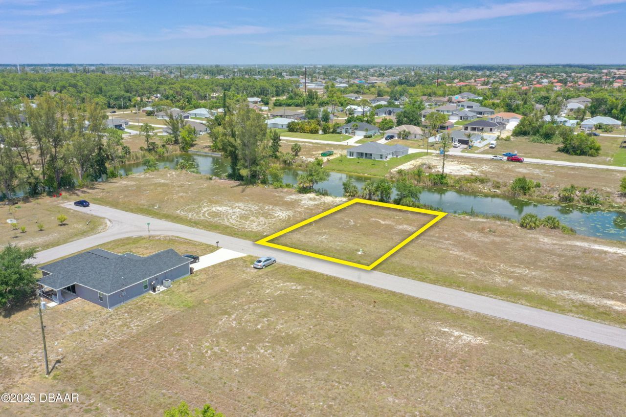 3023 NE 5th Place, Cape Coral, FL 33909 Photo