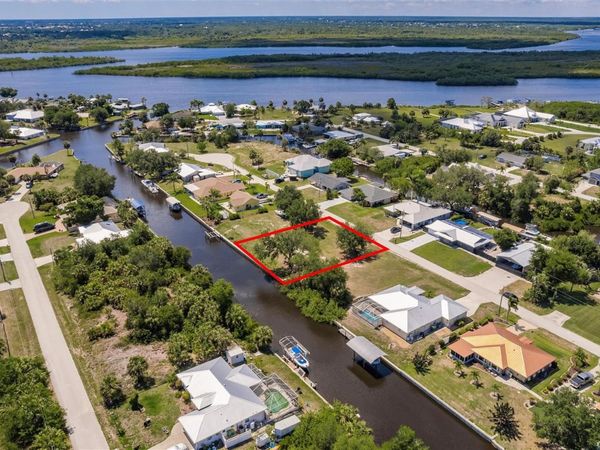 28451 SILVER PALM DRIVE, PUNTA GORDA, FL 33982