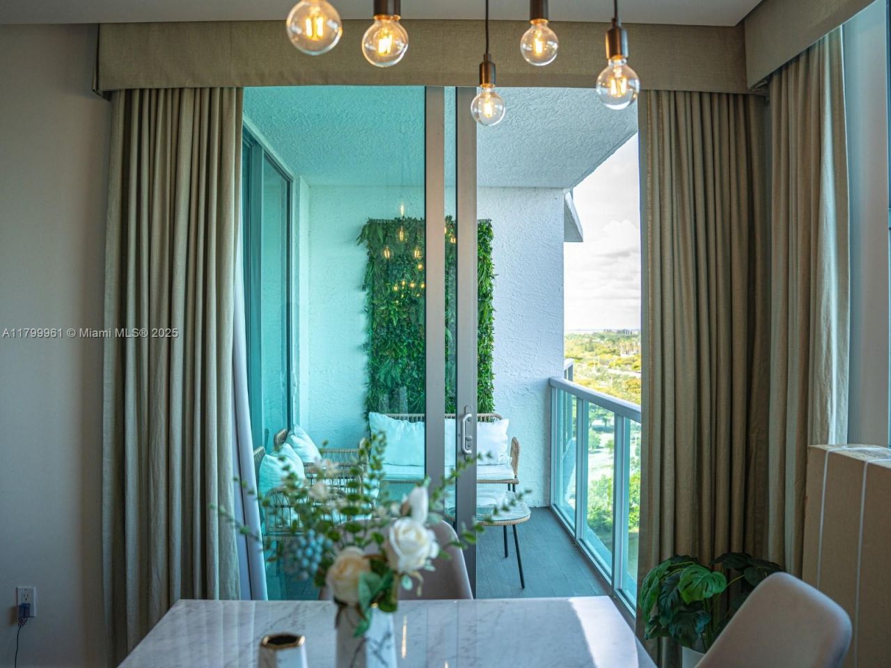 2681 N Flamingo Rd, Unit 1206S, Sunrise, FL 33323 Photo