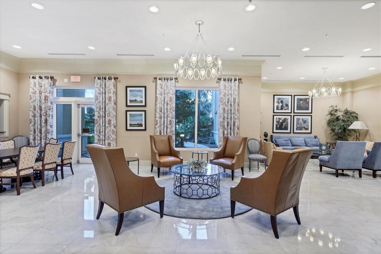 800 N Tamiami Trail, Unit 604, Sarasota, FL 34236 Photo