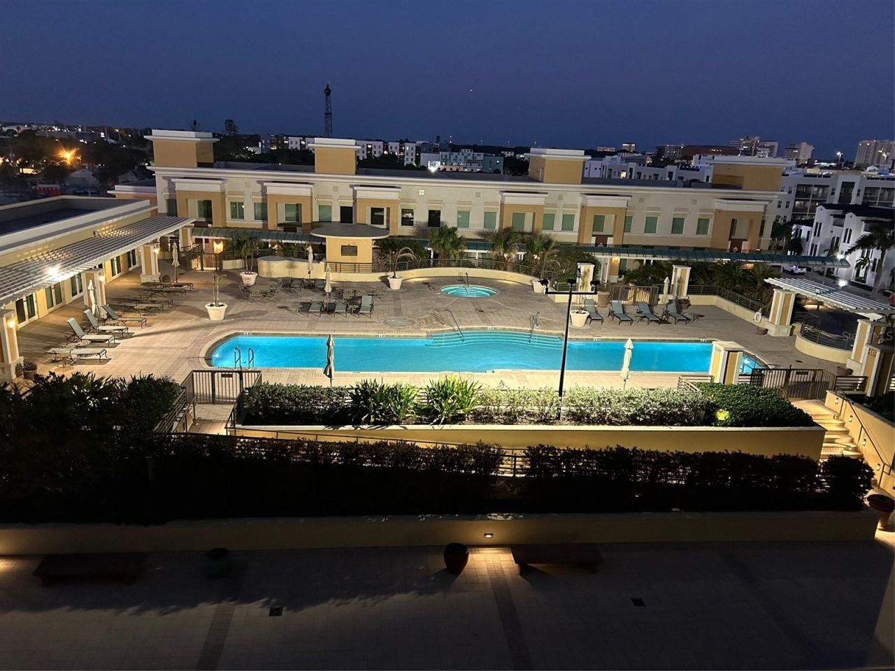 800 N Tamiami Trail, Unit 604, Sarasota, FL 34236 Photo