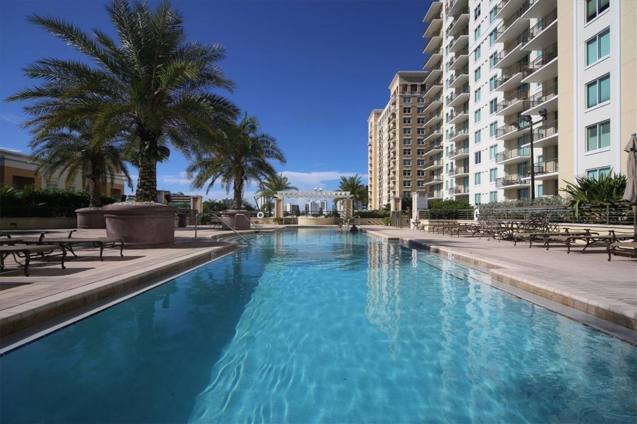 800 N Tamiami Trail, Unit 604, Sarasota, FL 34236 Photo