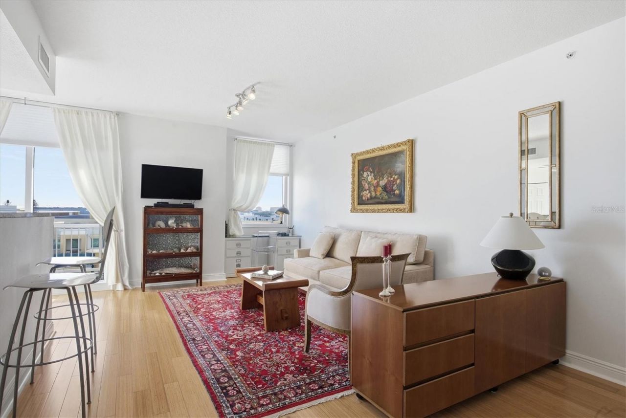 800 N Tamiami Trail, Unit 604, Sarasota, FL 34236 Photo