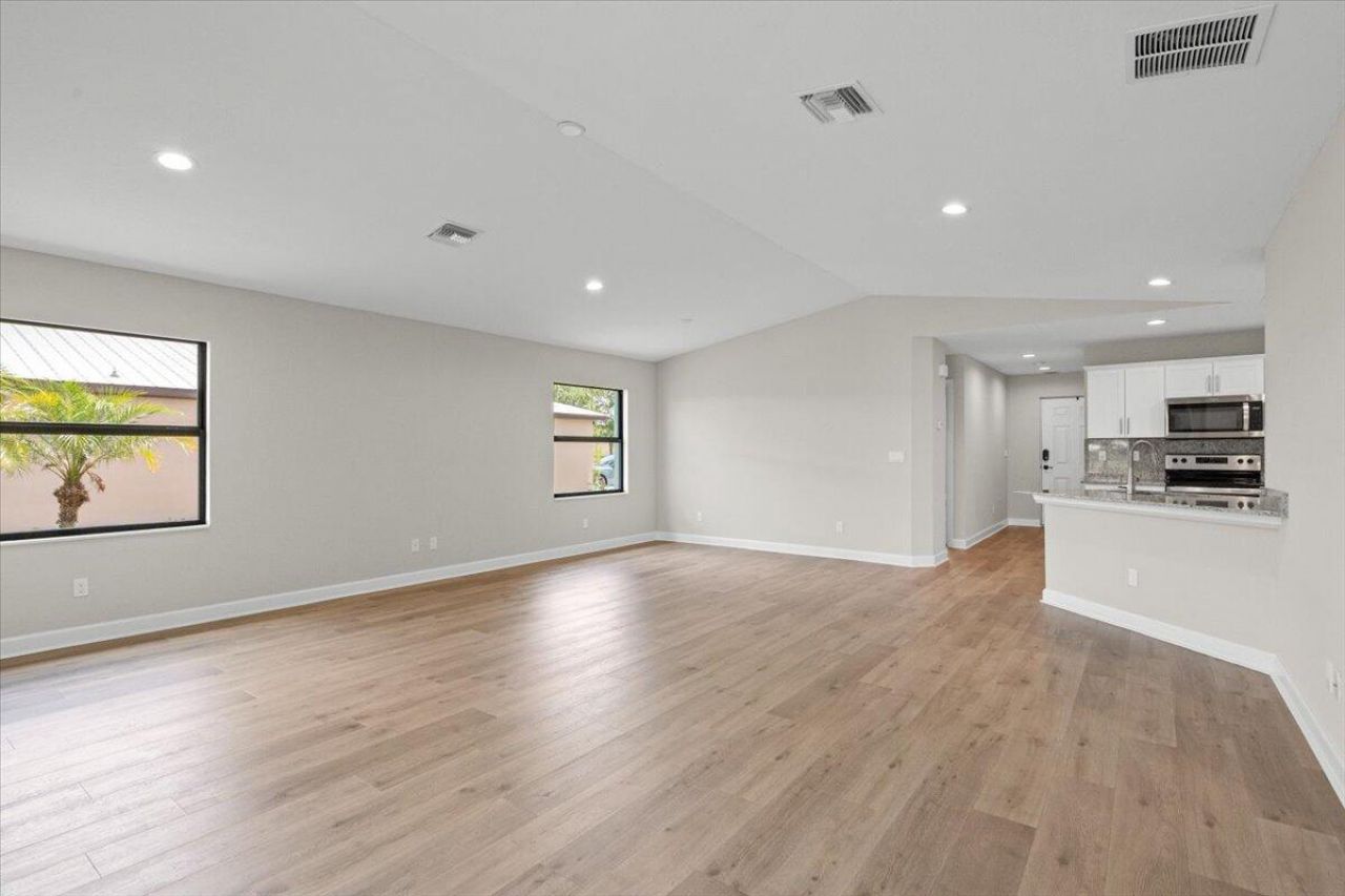 73 Las Casitas Court, Fort Pierce, FL 34951 Photo