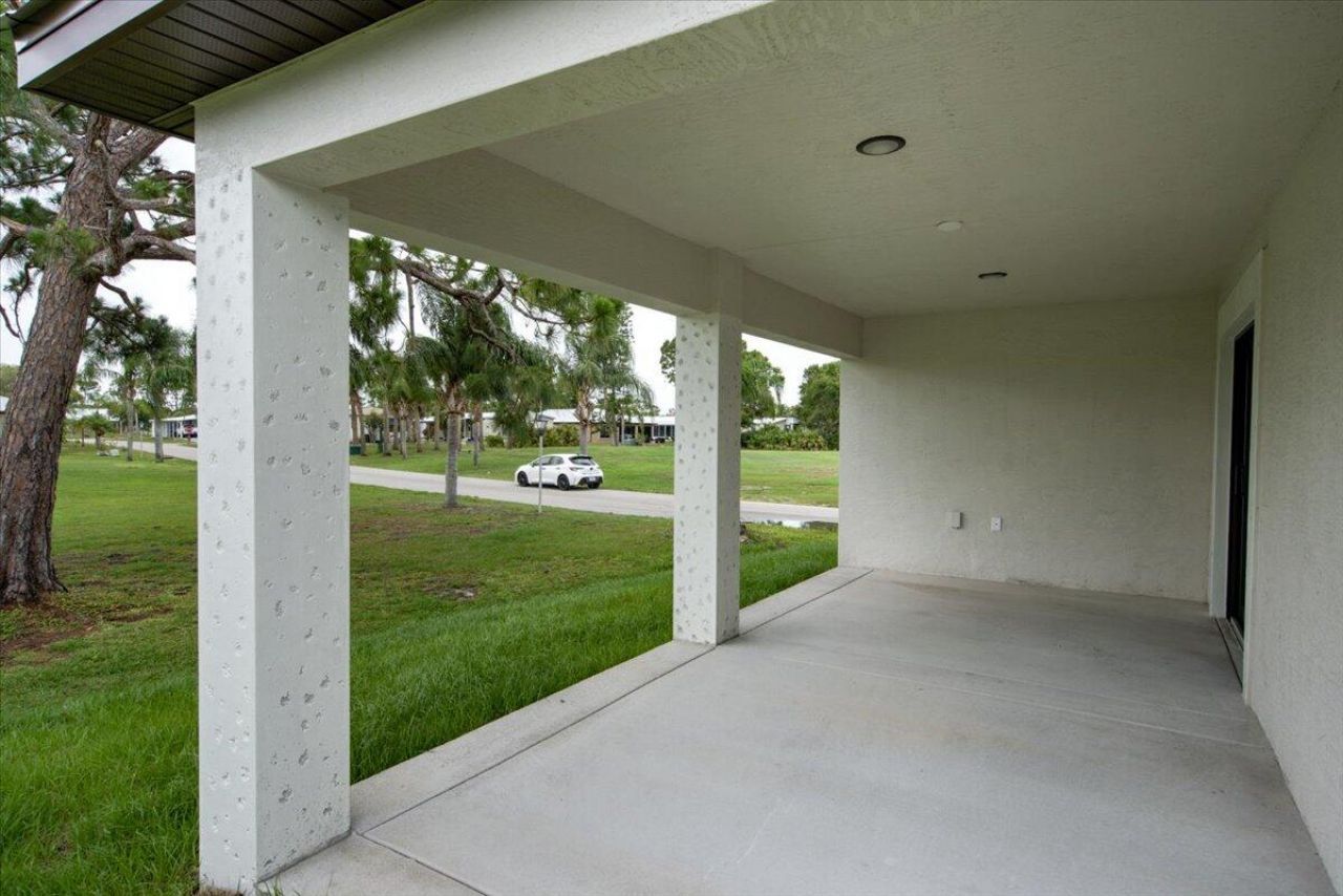 73 Las Casitas Court, Fort Pierce, FL 34951 Photo