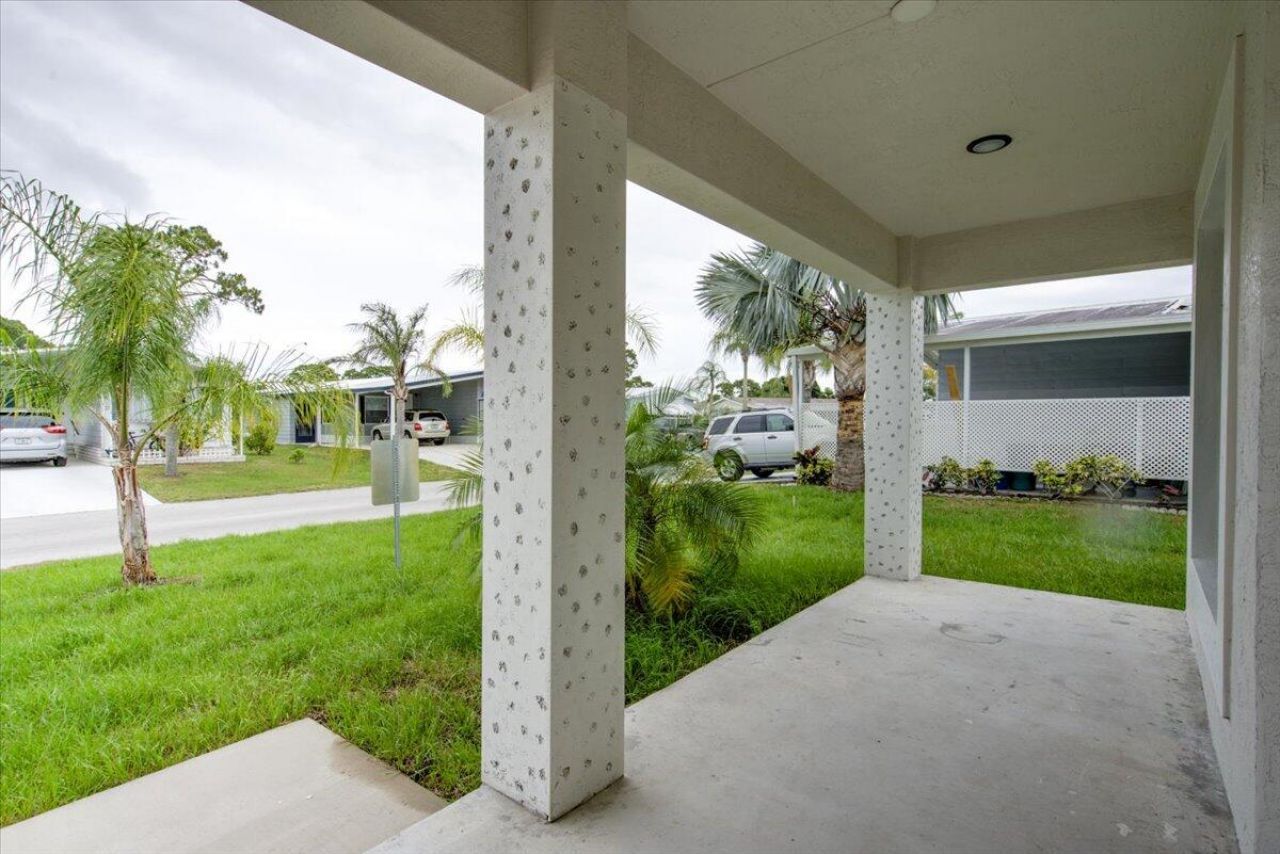 73 Las Casitas Court, Fort Pierce, FL 34951 Photo