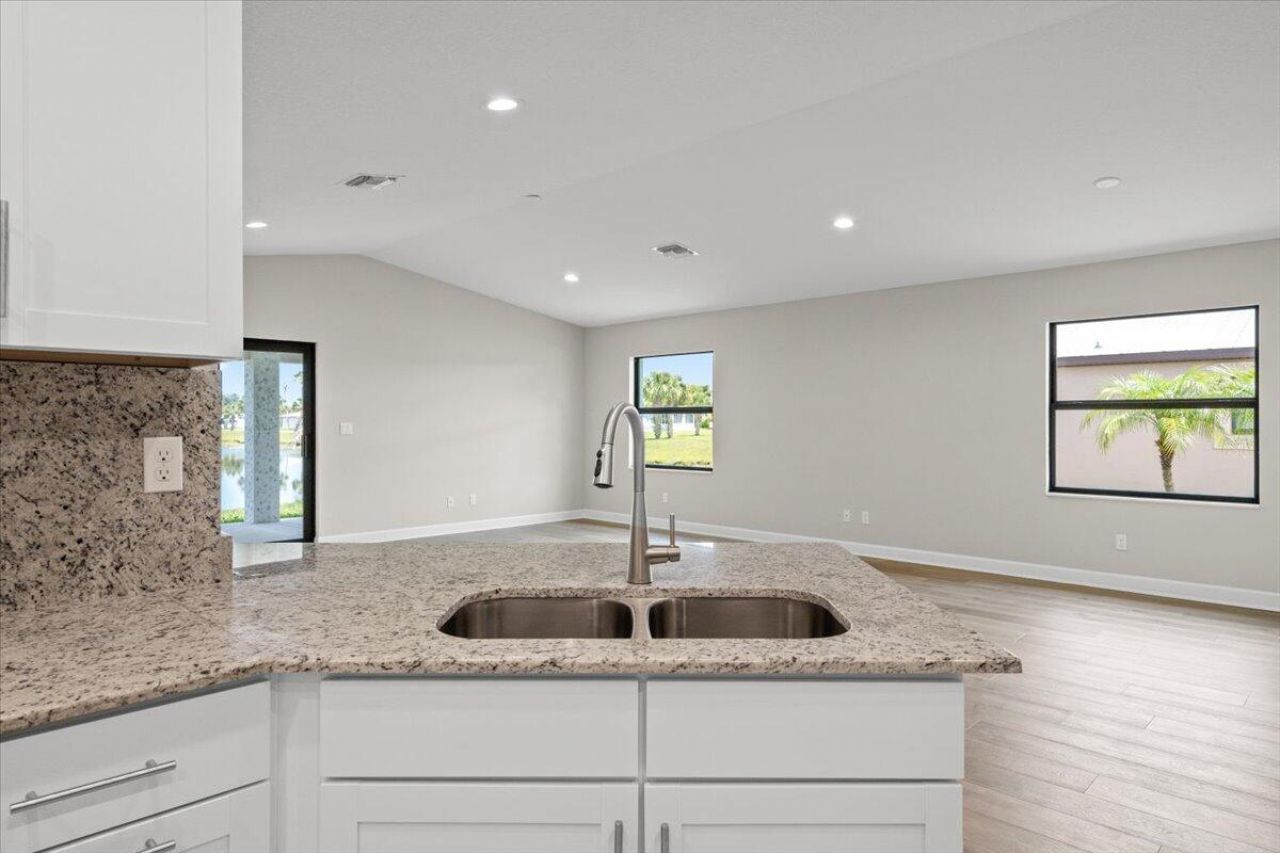 73 Las Casitas Court, Fort Pierce, FL 34951 Photo