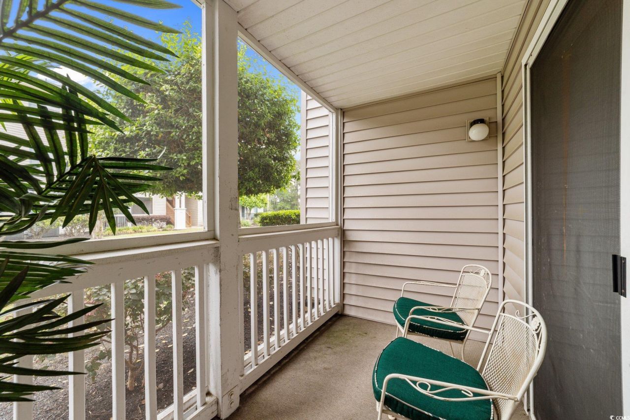 3795 Hitchcock Way Photo 17