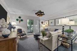 3795 Hitchcock Way photo 4