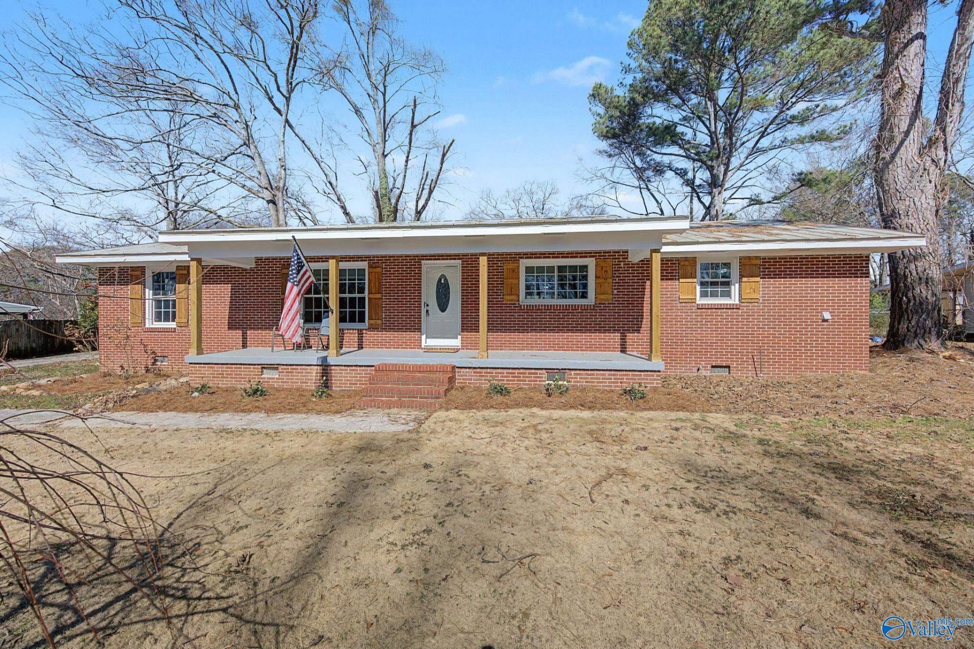 403 SW Arcadia Street, Hartselle, AL 35640 Main Photo