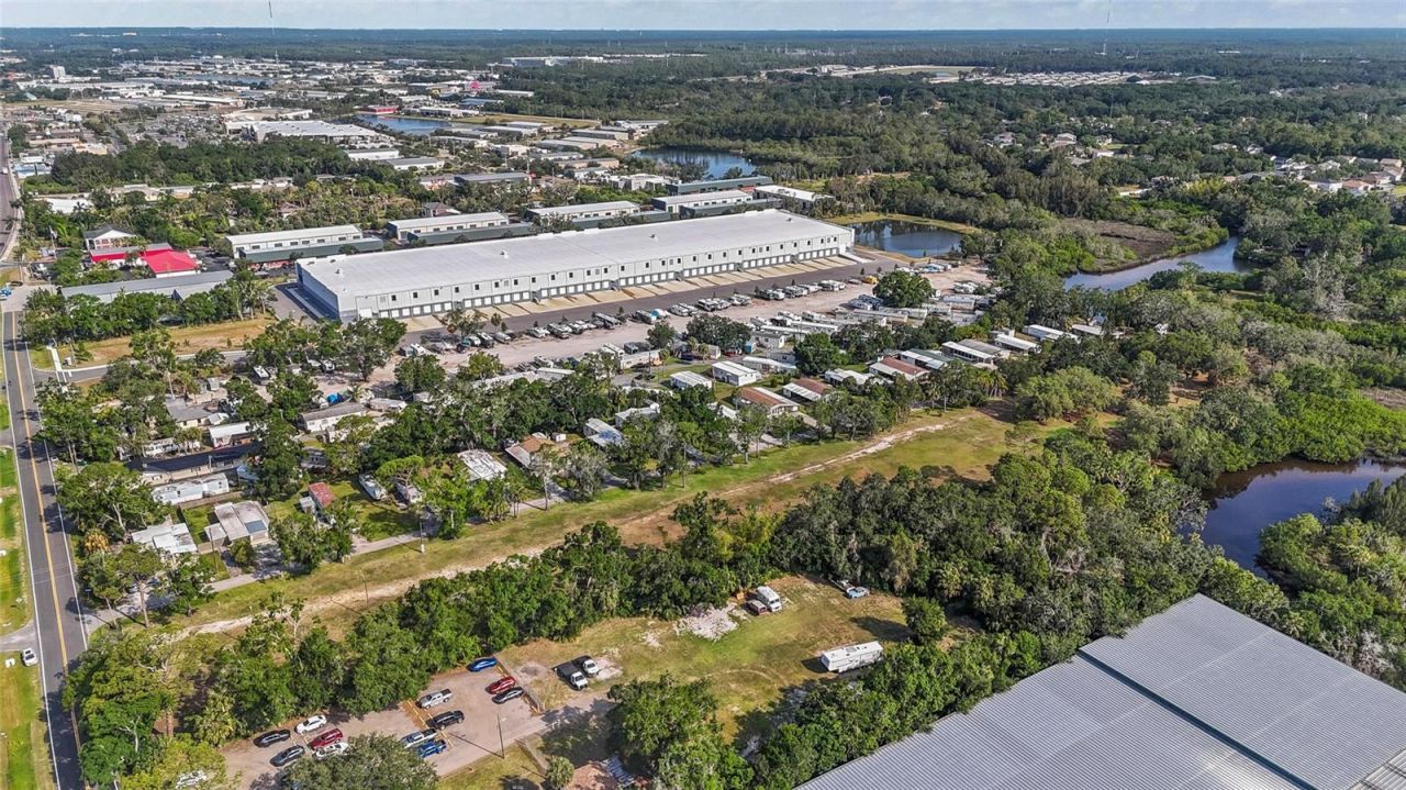 13025 Memorial Highway, Tampa, FL 33635 Photo