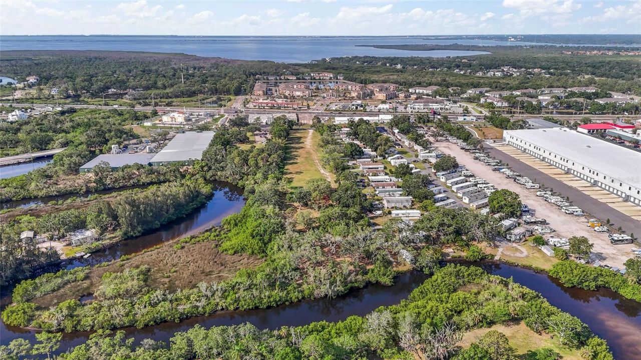 13025 Memorial Highway, Tampa, FL 33635 Photo