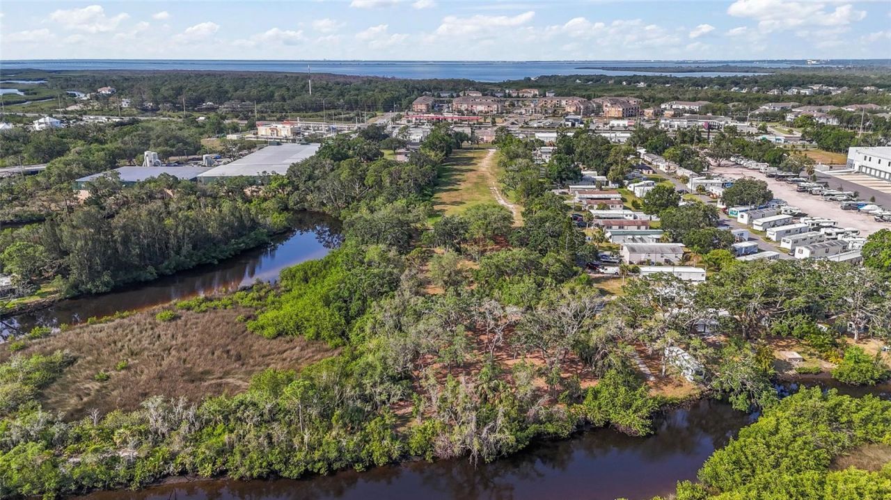 13025 Memorial Highway, Tampa, FL 33635 Photo