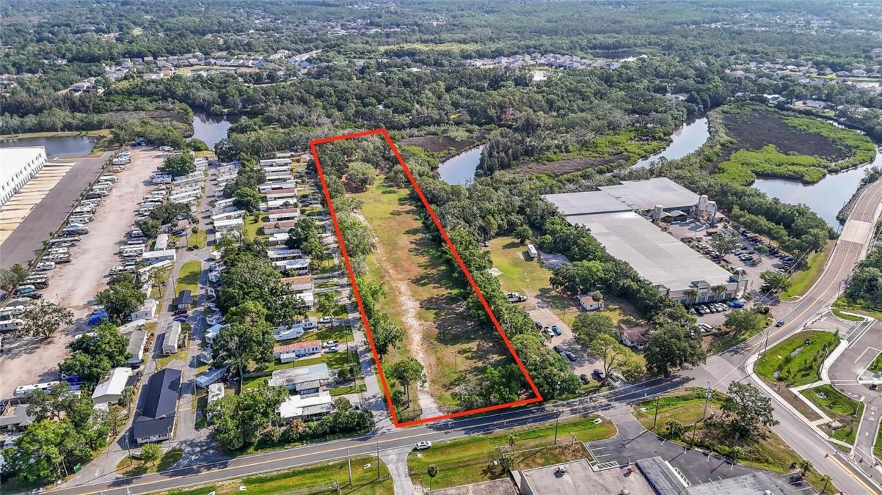 13025 Memorial Highway, Tampa, FL 33635 Photo