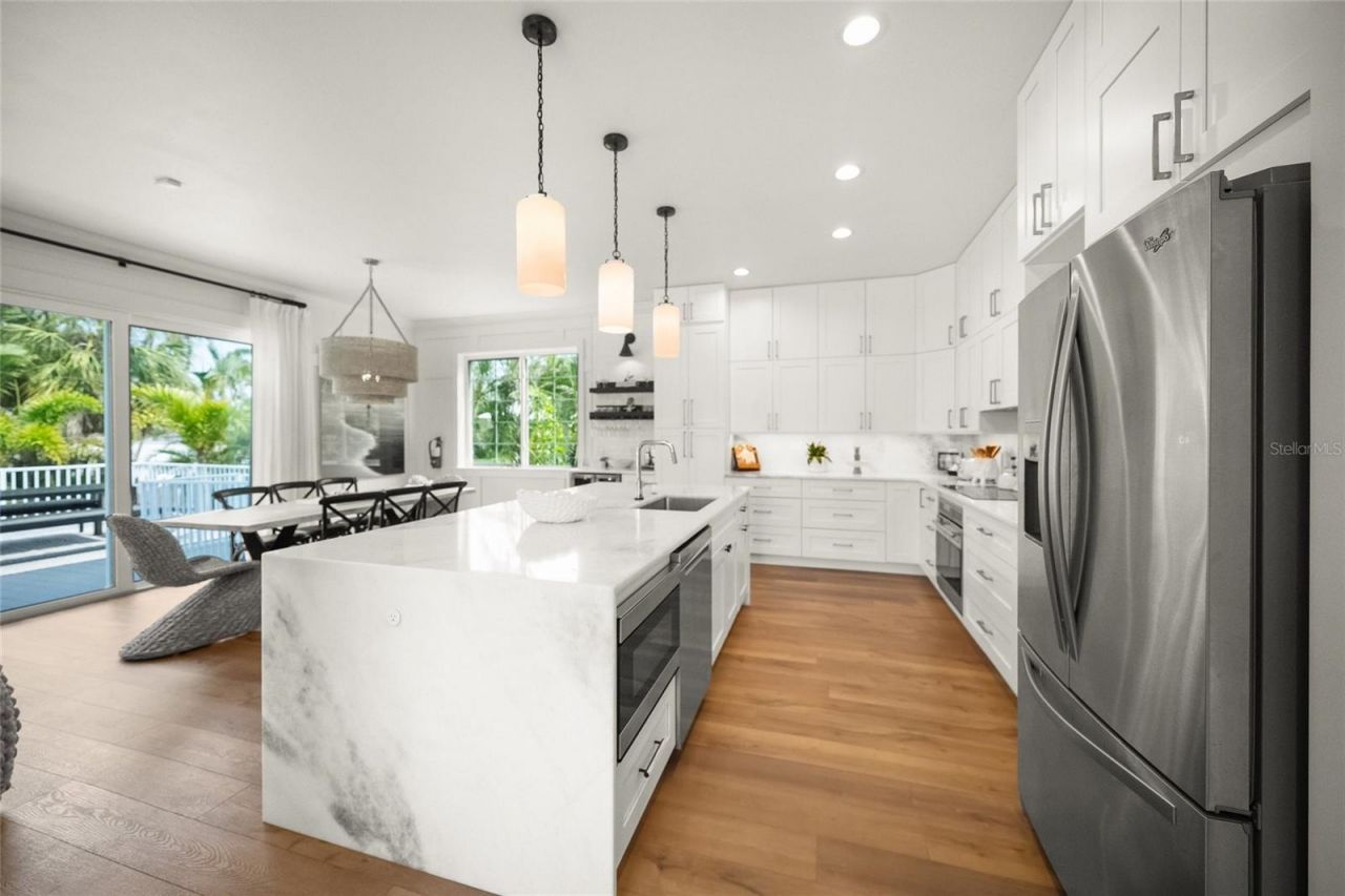 120 White Avenue, Anna Maria, FL 34216 Photo