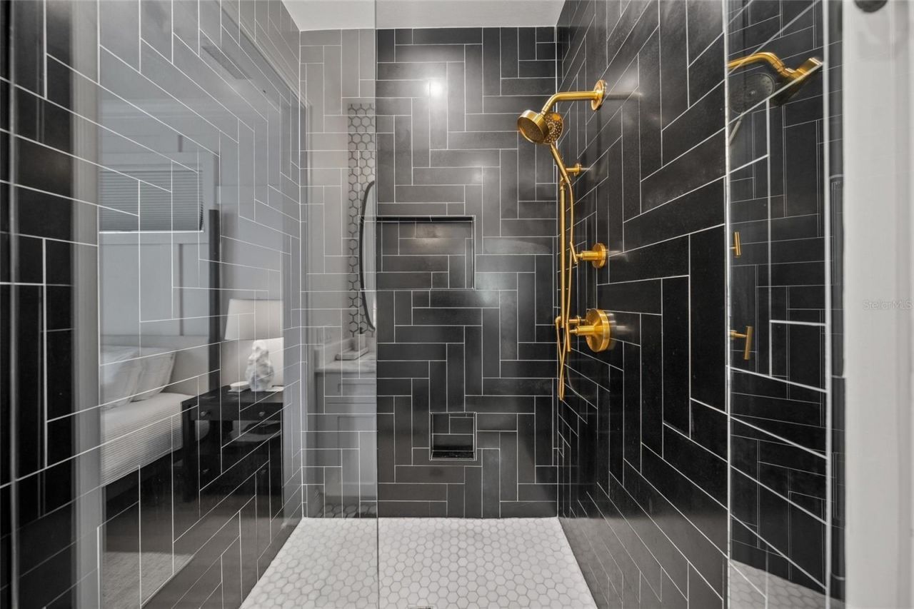 120 White Avenue, Anna Maria, FL 34216 Photo