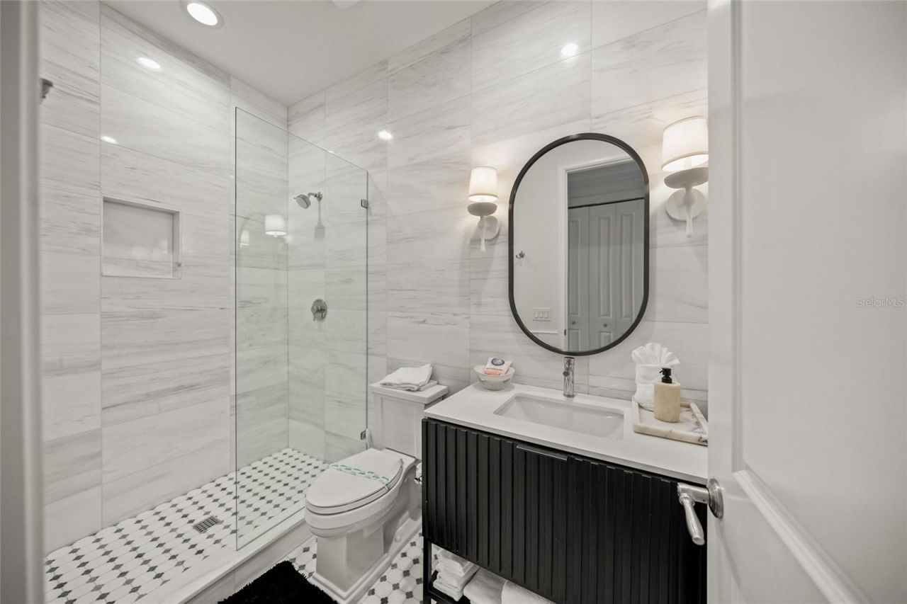 120 White Avenue, Anna Maria, FL 34216 Photo