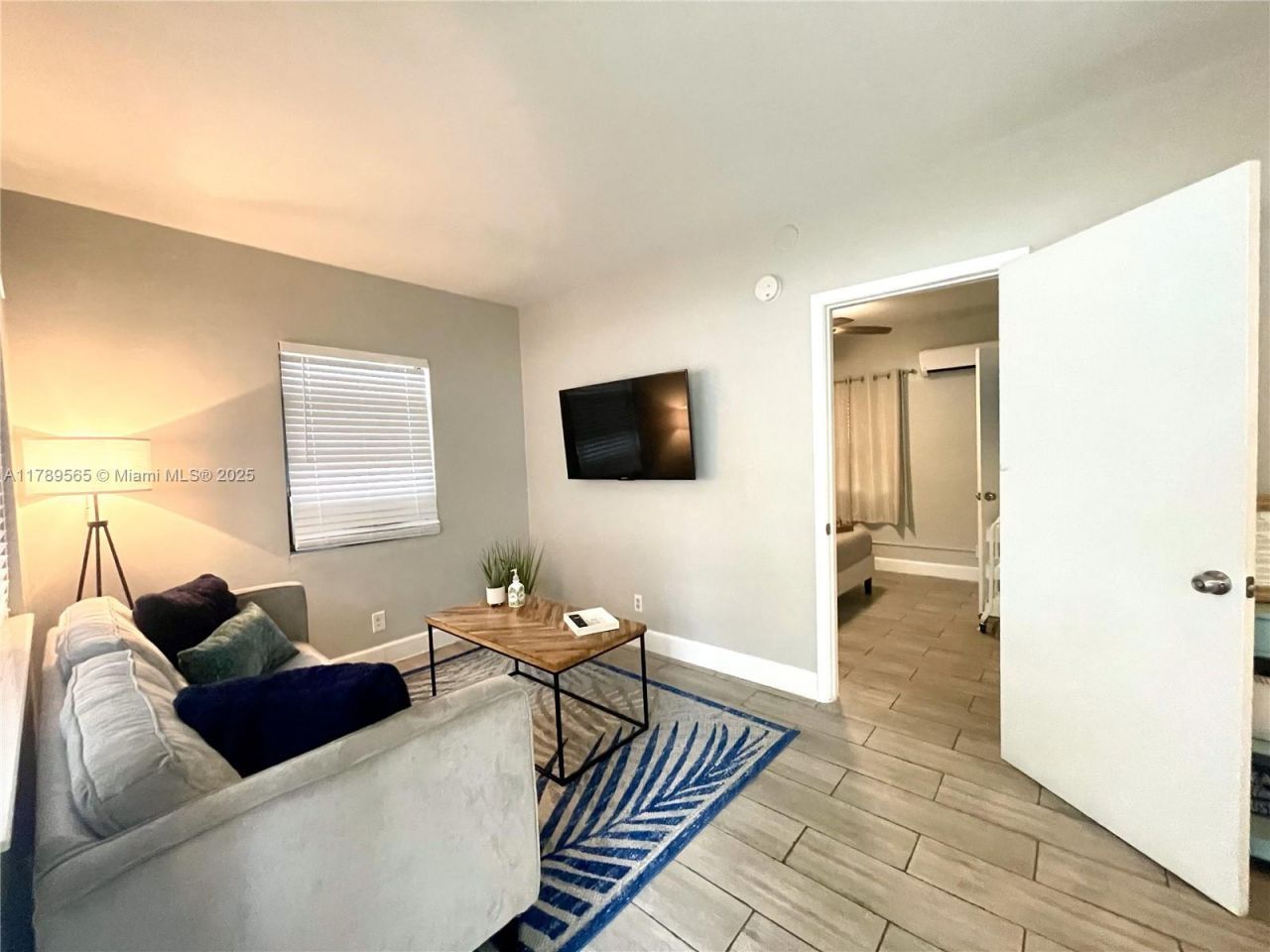 820 S Federal Hwy, Unit 3, Lake Worth, FL 33460 Photo