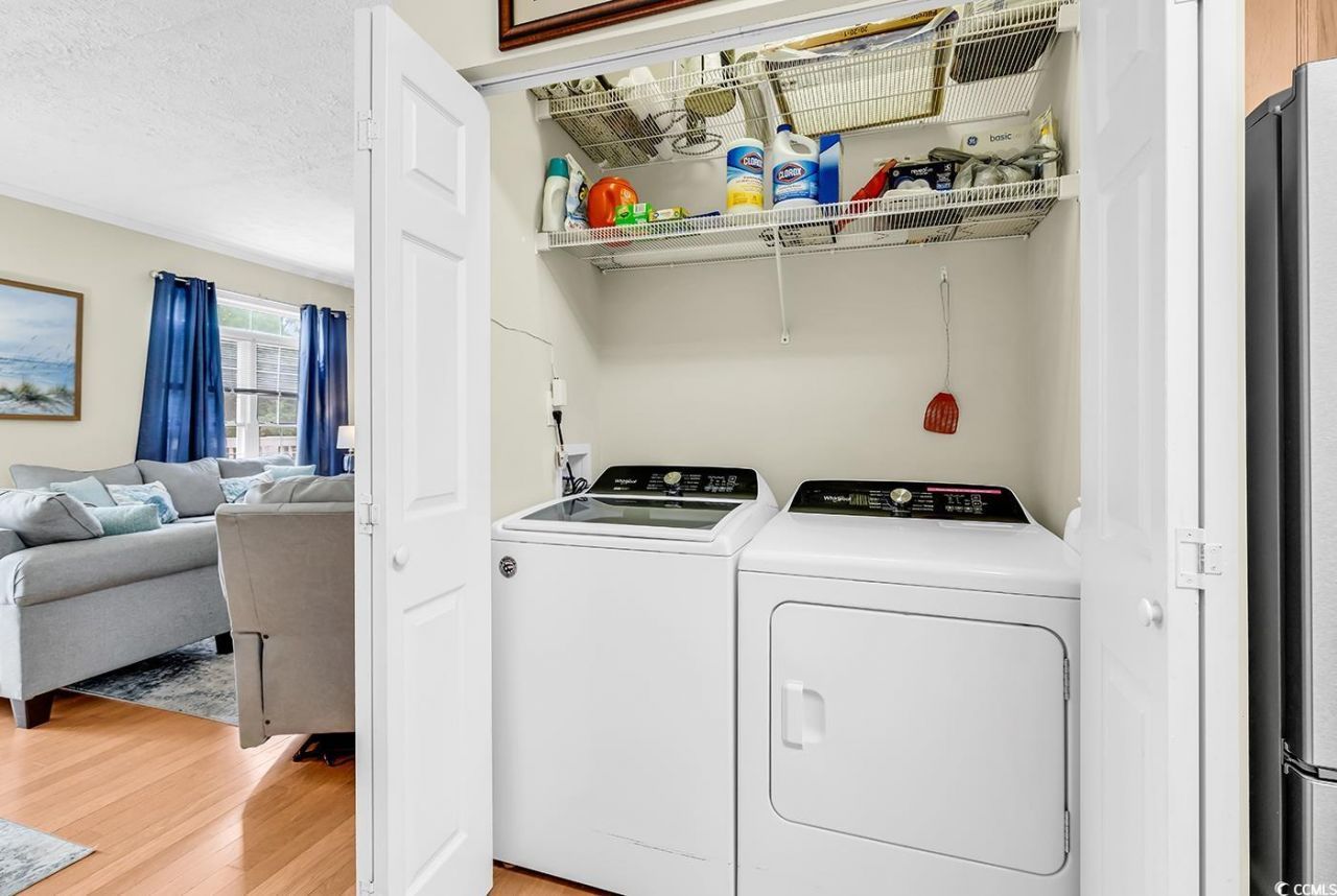 17 South Oak Dr. Photo 16