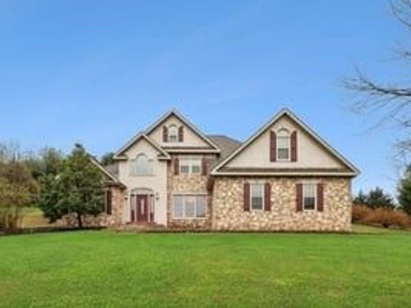 358 W Jefferson Road, Butler, PA 16002