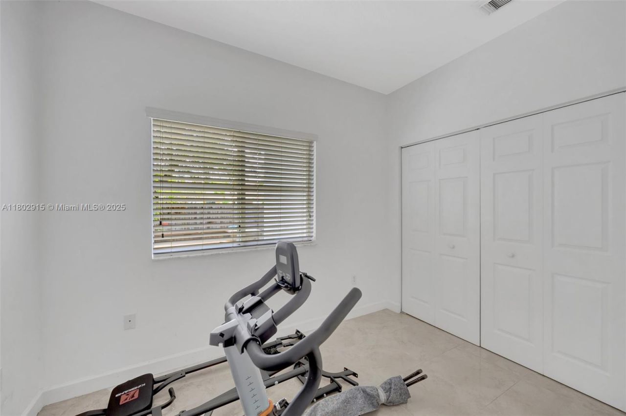 1130 NE 41st Ave, Homestead, FL 33033 Photo