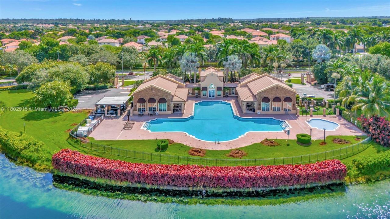 1130 NE 41st Ave, Homestead, FL 33033 Photo