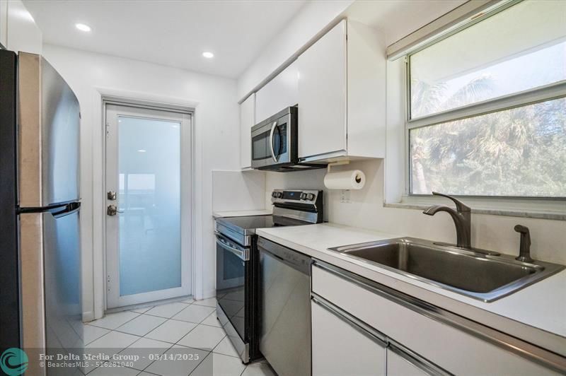 1620 N Ocean Boulevard, Unit 106, Pompano Beach, FL 33062 Photo