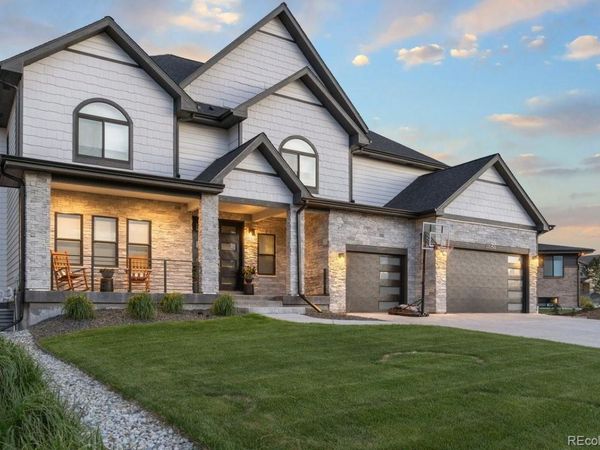 27250 E Nova Circle, Aurora, CO 80016