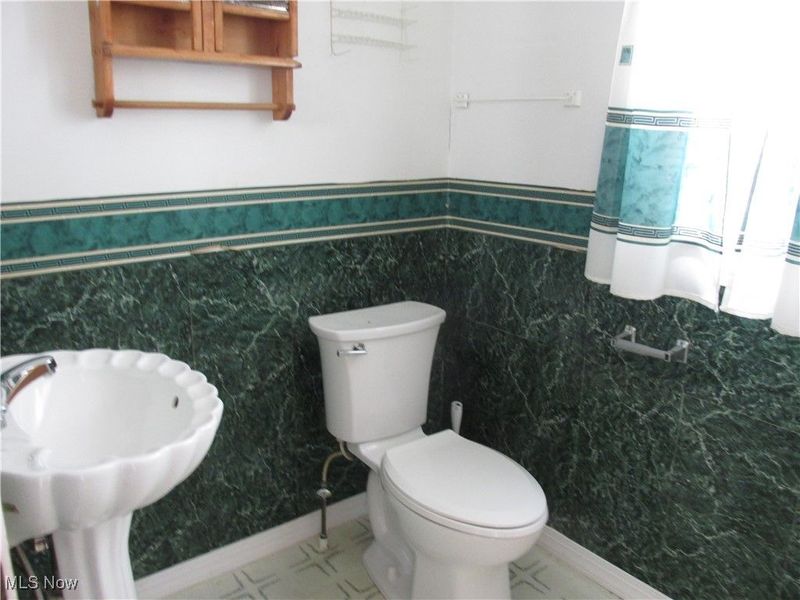 211 Clark St., Belmont, WV 26134 Photo 18