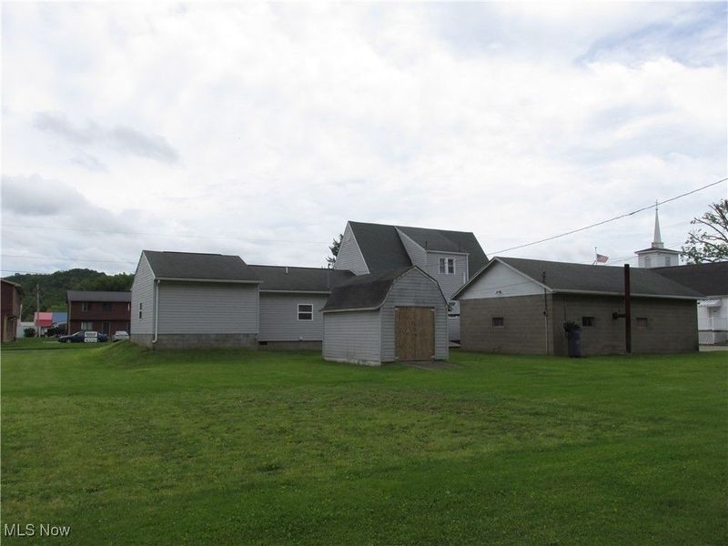 211 Clark St., Belmont, WV 26134 Photo 4