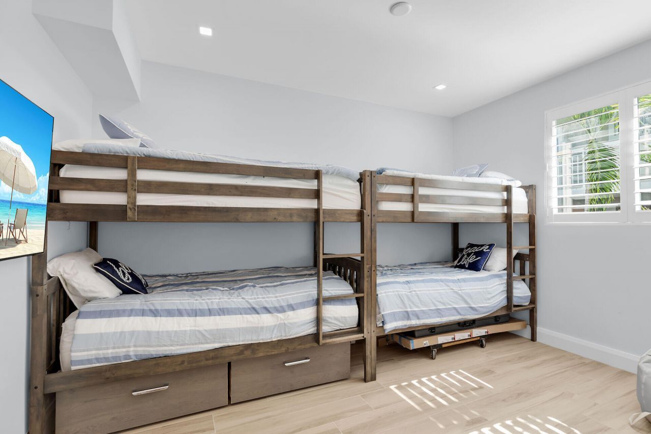 121 Lake Road, Islamorada, FL 33070 Photo