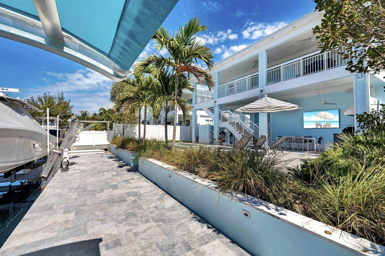 121 Lake Road, Islamorada, FL 33070 Photo