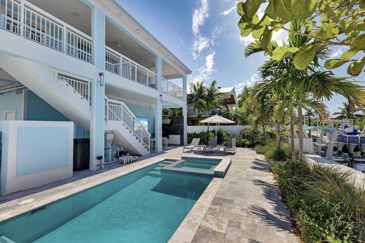 121 Lake Road, Islamorada, FL 33070 Photo