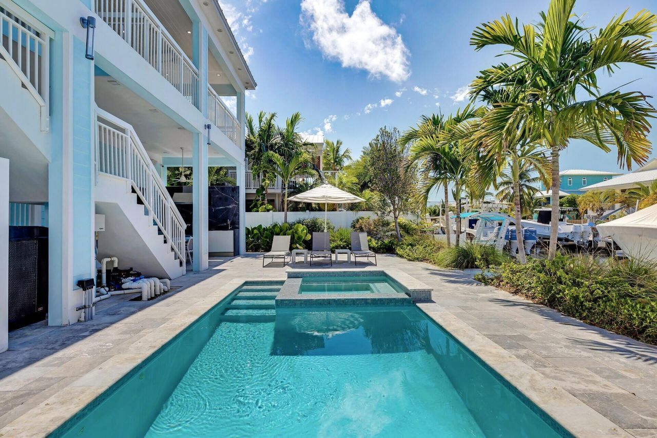 121 Lake Road, Islamorada, FL 33070 Photo