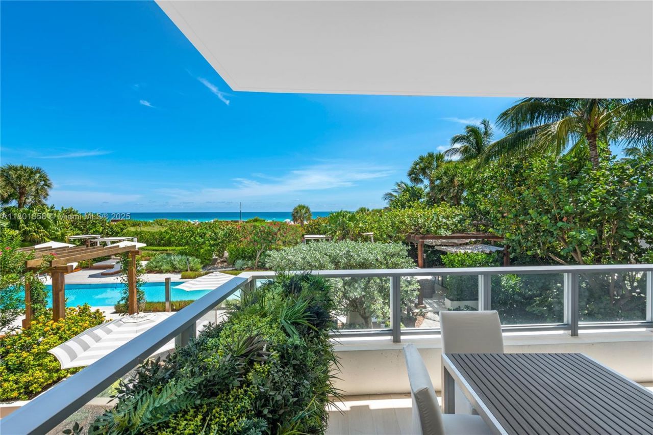 125 Ocean Dr, Unit U-0203, Miami Beach, FL 33139 Photo