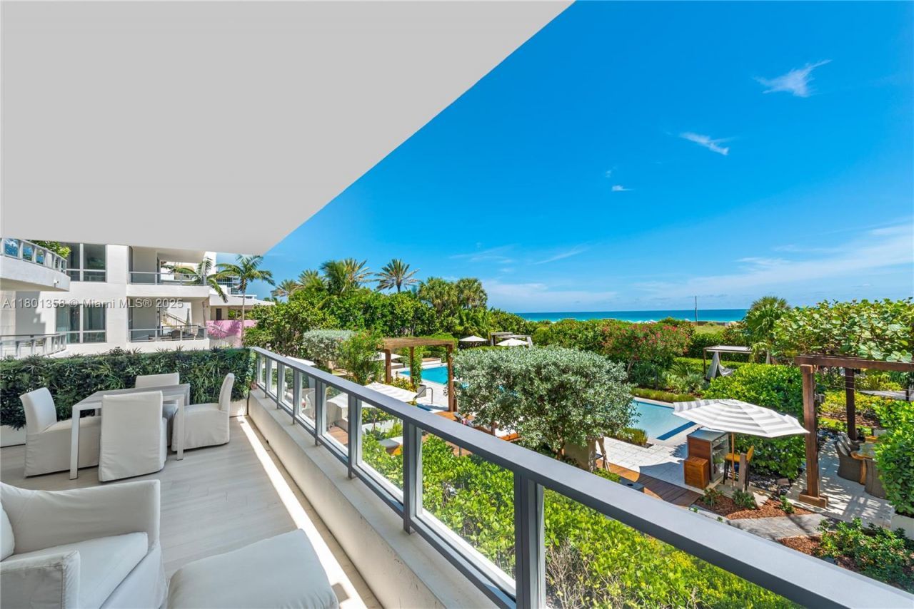 125 Ocean Dr, Unit U-0203, Miami Beach, FL 33139 Photo