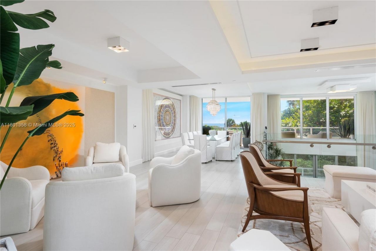 125 Ocean Dr, Unit U-0203, Miami Beach, FL 33139 Photo