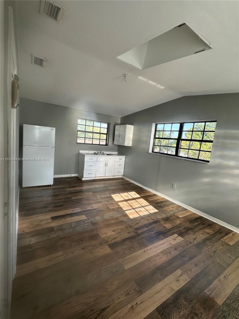 18201 NW 5th Ave, Miami Gardens, FL 33169 Photo