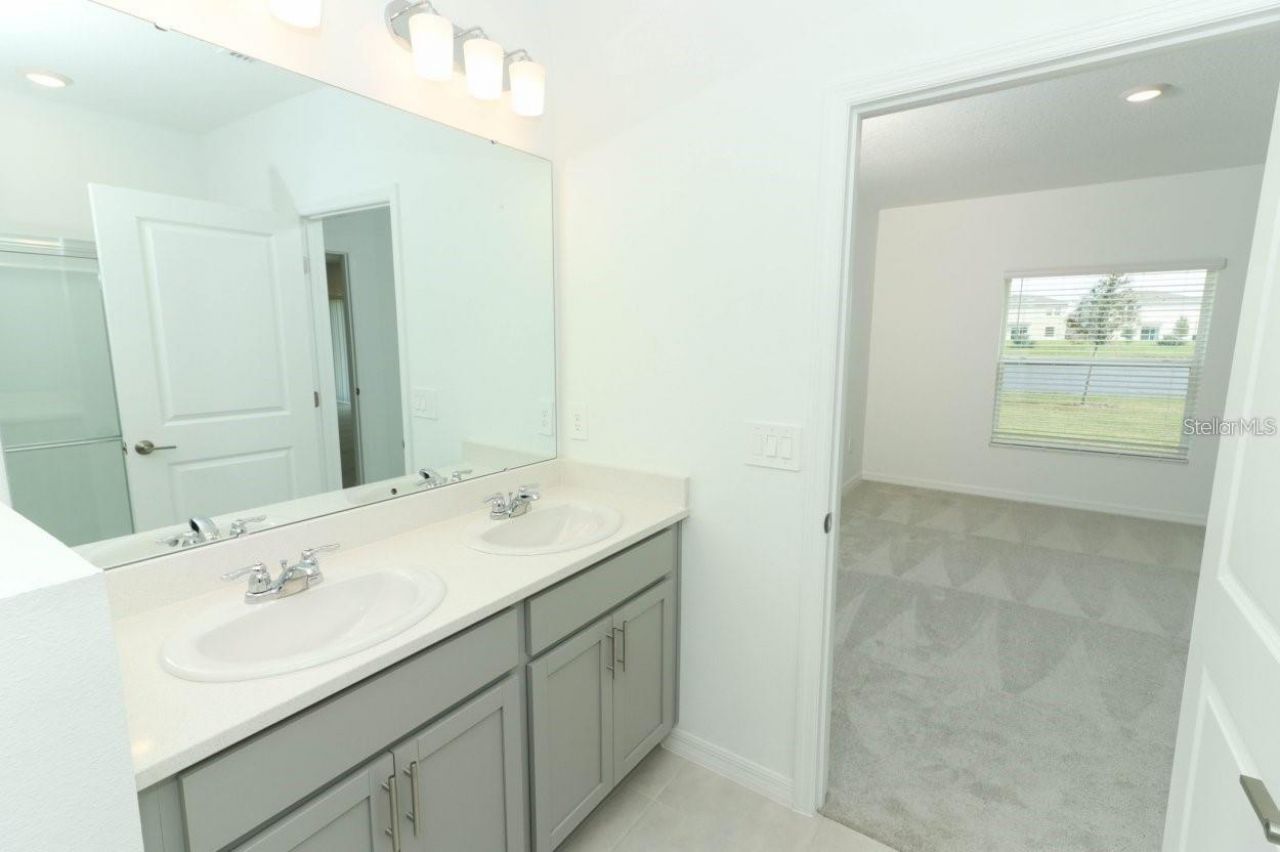 165 Citrine Loop, Kissimmee, FL 34758 Photo