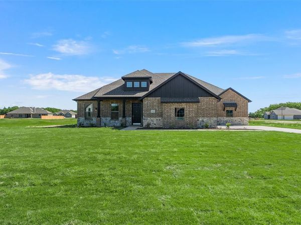 18145 OSAGE Lane, Terrell, TX 75160