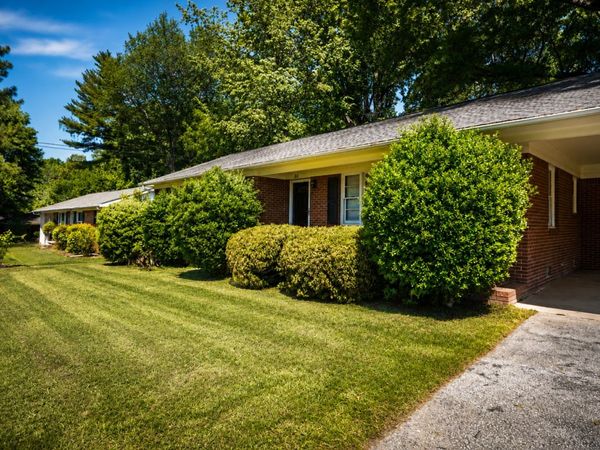 85 Charjean Dr, Jackson, TN 38305