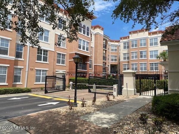 10435 MIDTOWN Parkway, Unit 103, Jacksonville, FL 32246