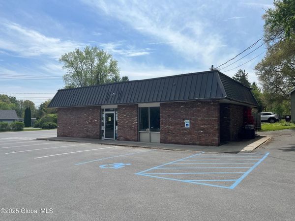 4240 Consaul Road, Schenectady, NY 12304