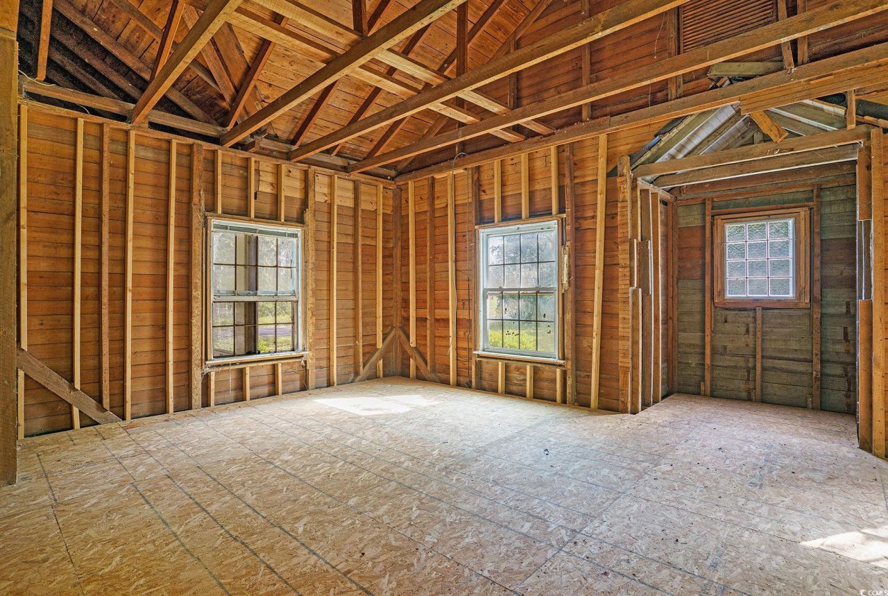 1895 Bucksville Dr. Photo 18