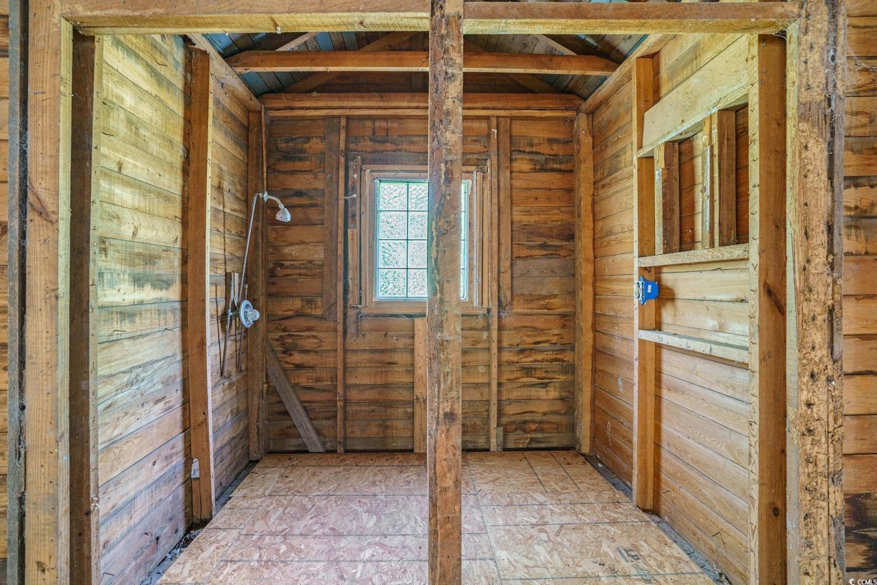 1895 Bucksville Dr. Photo 23