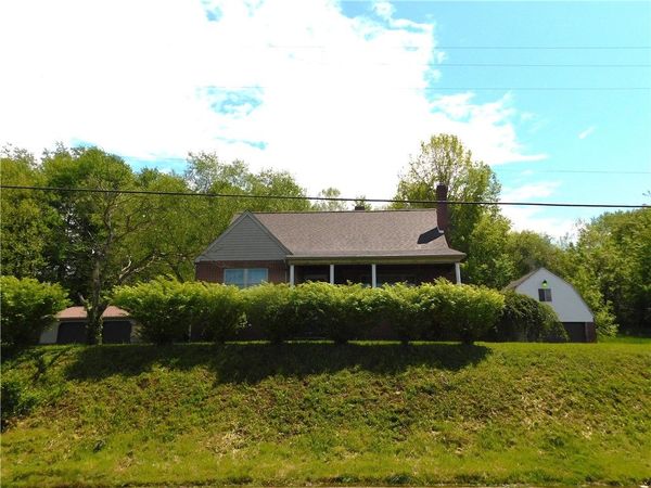 110 Holbert Stretch Road, Dilliner, PA 15327