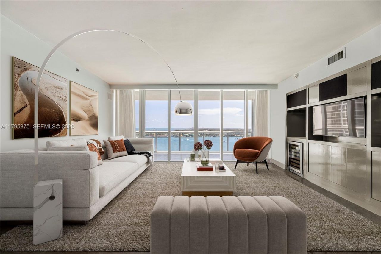 450 Alton Rd, Unit 2303, Miami Beach, FL 33139 Photo