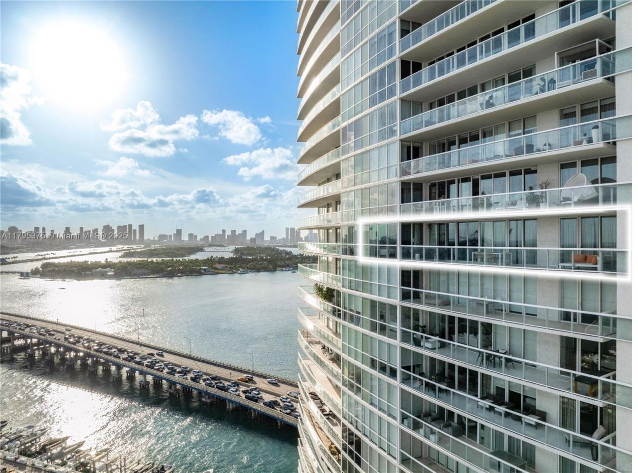 450 Alton Rd, Unit 2303, Miami Beach, FL 33139 Photo