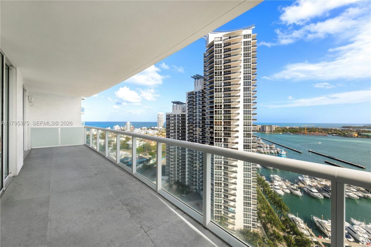 450 Alton Rd, Unit 2303, Miami Beach, FL 33139 Photo