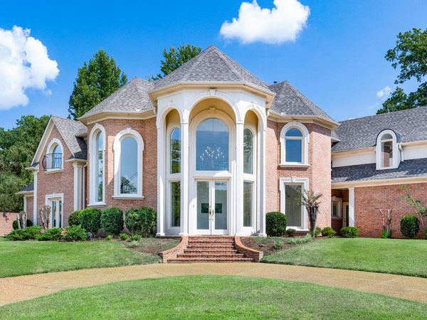 3518 CLASSIC DR S, Memphis, TN 38125